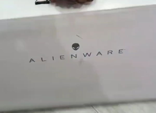 Alienware m18 R2 18" Gaming Laptop